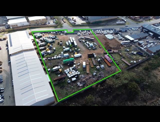 9,371M² VACANT LAND FOR SALE IN STORMILL